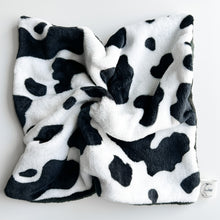 Load image into Gallery viewer, Lushey in I Love Moo