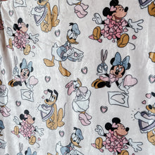 Load image into Gallery viewer, Minky Blanket in Mickey & Friends Valentines