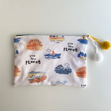 Load image into Gallery viewer, Zipper Pouch in Earth Day
